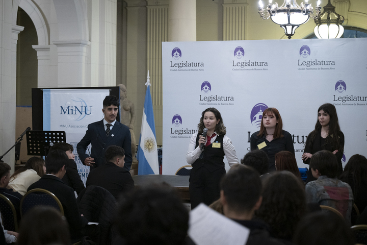 54613478451_1ef423a1a4_o_720